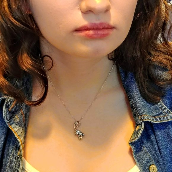 Sterling & Pearl Monkey Pendent - Picture 2 of 5